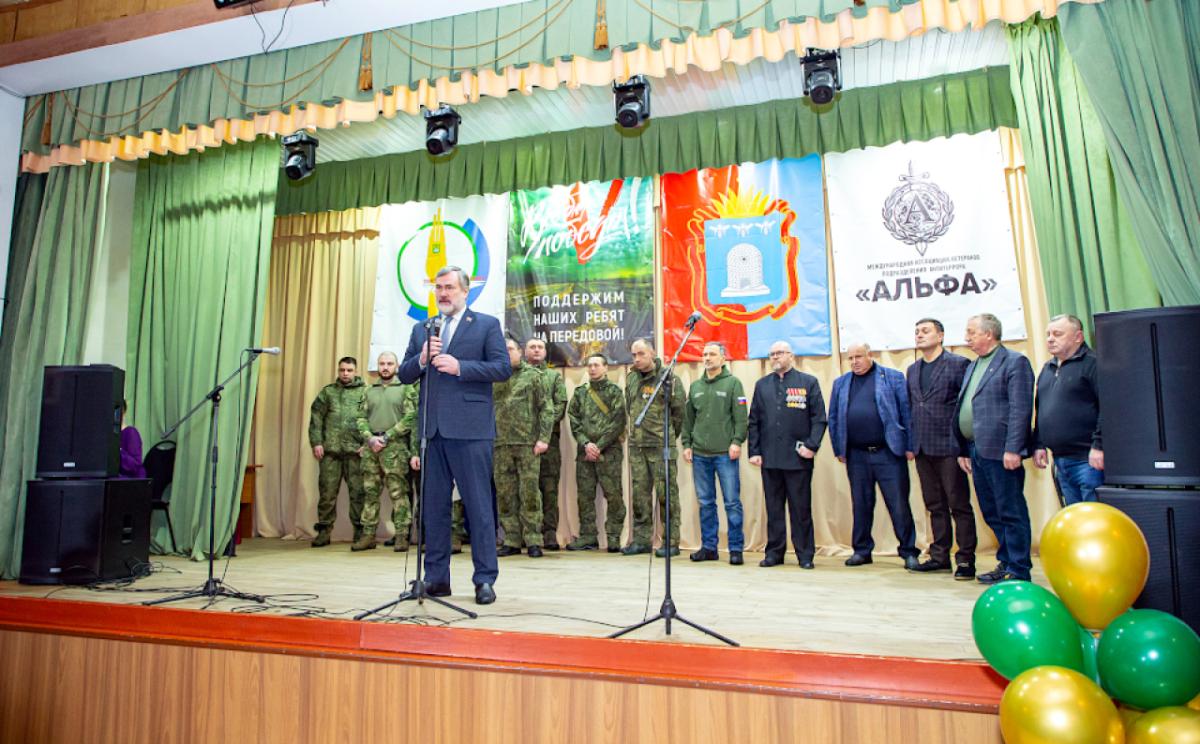 Павел Плотников принял участие в отправке гуманитарного конвоя в зону СВО